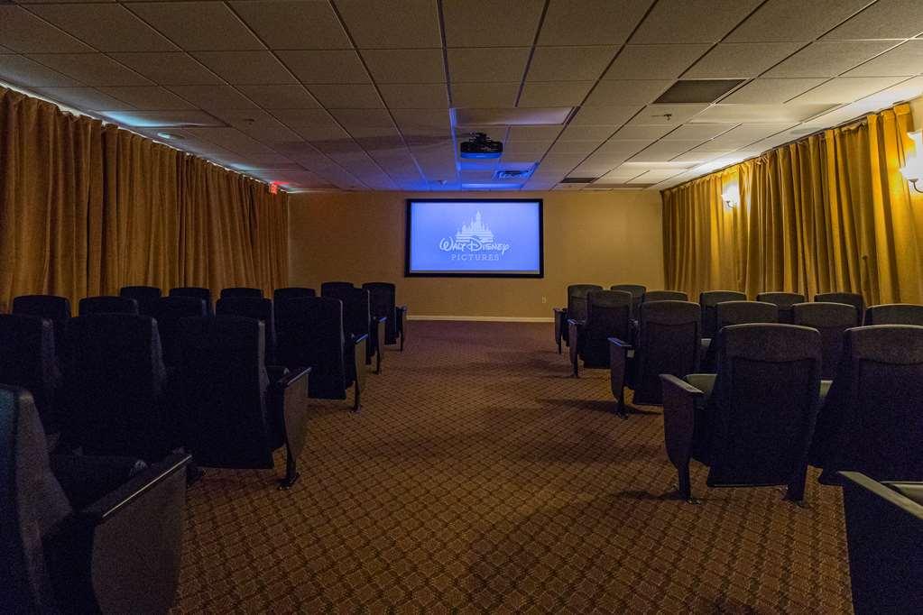 Vacation Village In The Berkshires Ганкок Зручності фото The screening room at the Academy
